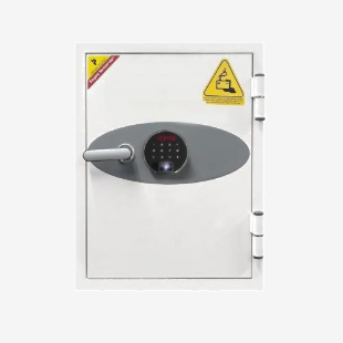 Phoenix Battery Fighter Size 1 Lithiumion Battery Store & Charge, Touchscreen & Fingerprint Lock 436003